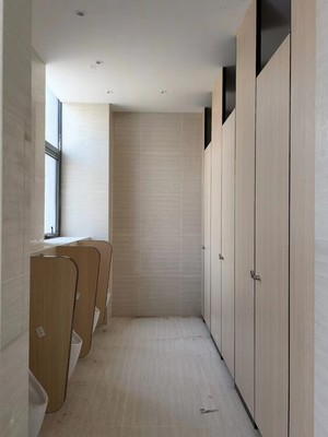 河南衛(wèi)生間隔斷廠品類加工安裝